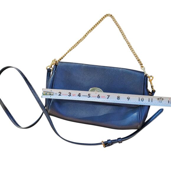 Coach Chain Crossbody Navy Pebbled Leather Gold Hardware - Picture 7 of 9